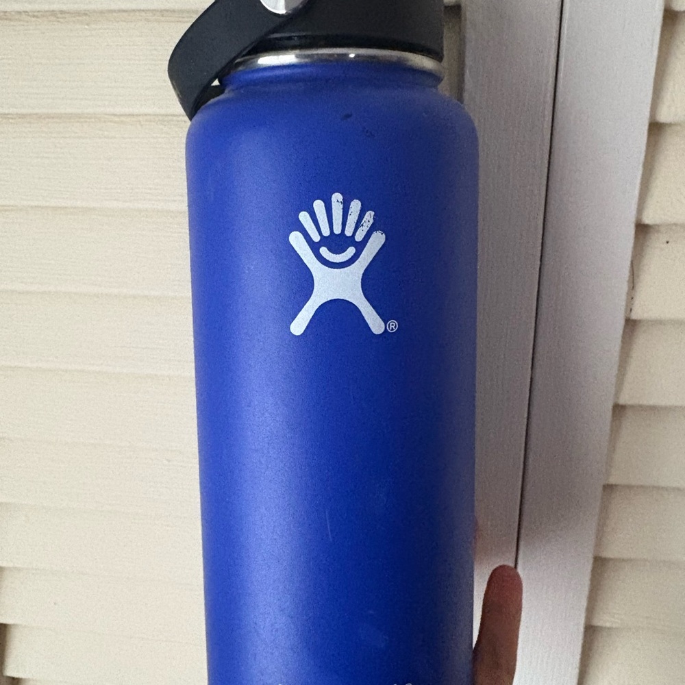 Hydro Flask Blue Water Bottle